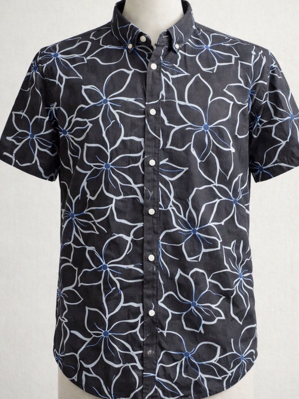 Perry Ellis Black Short-Sleeve Button-Down with Light Blue Floral Print
